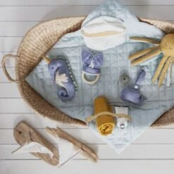 Doudou Hochet Fabelab® Poulpe Endormi Ocre 22 Cm Coton Bio GOTS Fabelab® - Hochets Bio Scandinave -Peluche Jouets Magasin doudou hochet fabelab poulpe endormi ocre 22 cm coton bio gots fabelab hochets bio scandinave 2