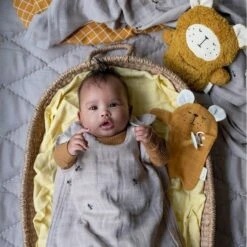 Doudou Peluche Fabbies Ours Ocre 22 Cm Fabelab® Coton Bio GOTS- Doudou Bio Scandinave -Peluche Jouets Magasin doudou peluche fabbies ours ocre fabelab coton bio gots doudou bio scandinave 3