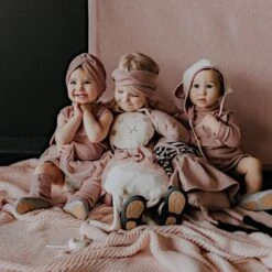 Doudou Plat Chat Vieux Rose Backyard Wooly Organic® Coton Bio 35 Cm - Doudou Bio GOTS 9 Doudou Plat Chat Vieux Rose Backyard Wooly Organic® Coton Bio 35 Cm - Doudou Bio GOTS -Peluche Jouets Magasin doudou plat chat vieux rose backyard wooly organic coton bio 35 cm doudou bio gots 3