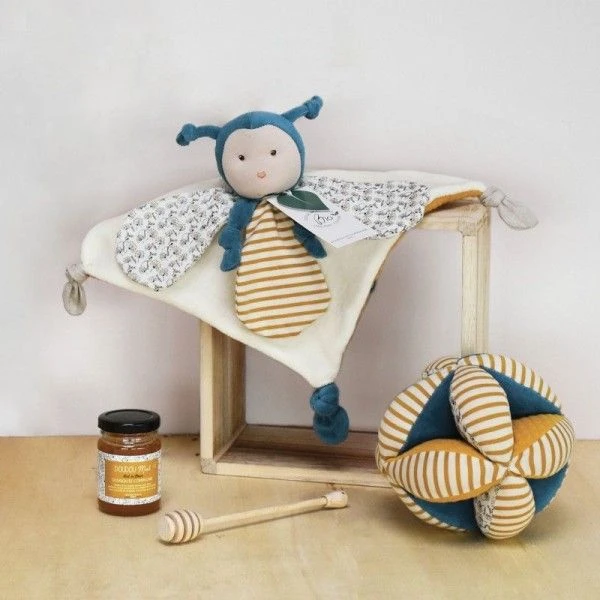 Doudou Plat Pollen L'abeille 25cm Coton Bio Doudou Et Compagnie® - Doudou Bio Français 8 Doudou Plat Pollen L'abeille 25cm Coton Bio Doudou Et Compagnie® - Doudou Bio Français – Image 6