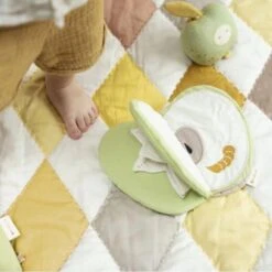 Hochet Fabelab® Pomme Verte 12cm à Clipser Coton Bio GOTS - Hochets Bio Scandinave -Peluche Jouets Magasin hochet fabelab pomme verte 12cm a clipser coton bio gots hochets bio scandinave 3