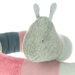 LÄSSIG Peluche Tricotée Avec Grelot Garden Explorer Chenille 163cm Lässig® - Peluche Lässig Bio -Peluche Jouets Magasin peluche tricotee avec grelot garden explorer chenille laessig peluche laessig bio hochets bio 2