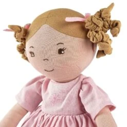 Poupée En Tissus Amelia En Robe De Lin Rose Brodée 42cm Bonikka - Grande Poupée -Peluche Jouets Magasin poupee en tissus amelia en robe de lin rose brodee bonikka grande poupee 4