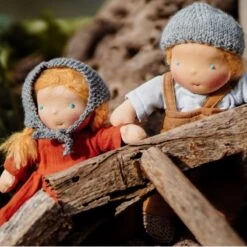 Poupée WaldorfLili 28cmBlonde Aux Yeux Bleus Coton Bio ChimpyToys® - Poupée De Chiffon Bio -Peluche Jouets Magasin poupee waldorf lili 28cm blonde aux yeux bleus coton bio chimpytoys poupee de chiffon bio 6