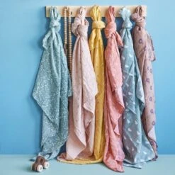 Set De Deux Langes 70cm Coton Bio Pingouin Fresk® -Lange Coton Bio -Peluche Jouets Magasin set de deux langes 70cm coton bio pingouin fresk lange coton bio 5